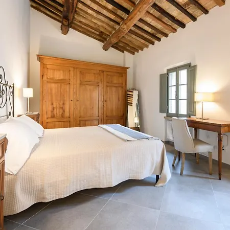 Hotell Diffuso Borgo Santo
