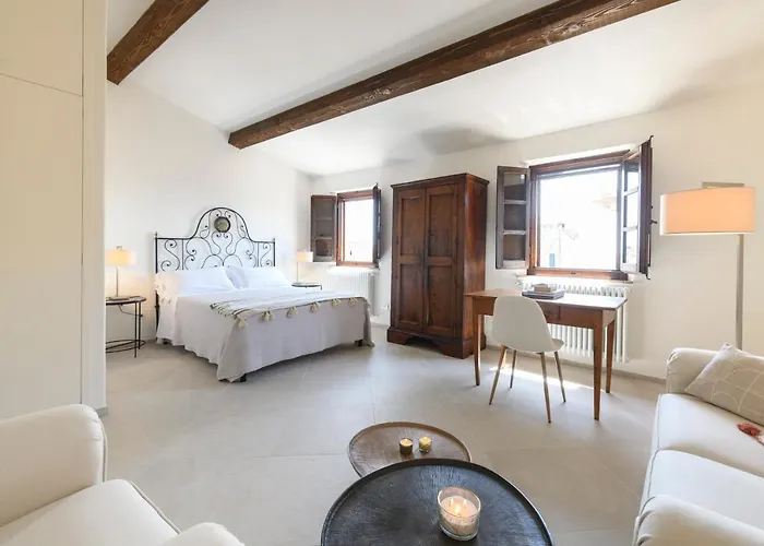 Hotel Diffuso Borgo Santo *