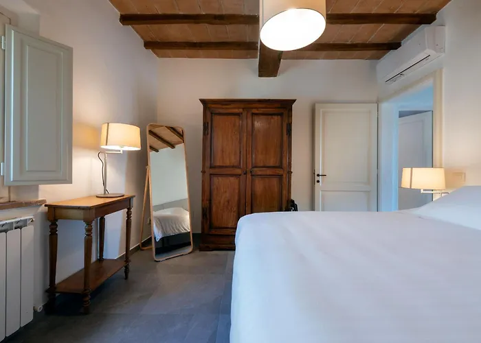 Hotel Diffuso Borgo Santo Asciano