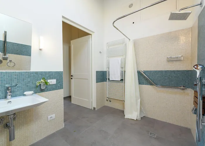 Hotel Diffuso Borgo Santo *