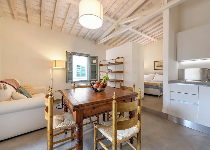 Diffuso Borgo Santo Hotel *