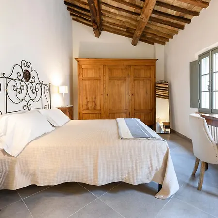 Hotel Diffuso Borgo Santo *