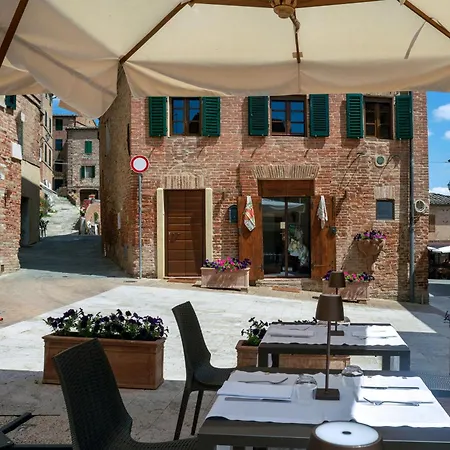 Hotel Diffuso Borgo Santo *