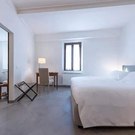 Hotel Diffuso Borgo Santo Asciano