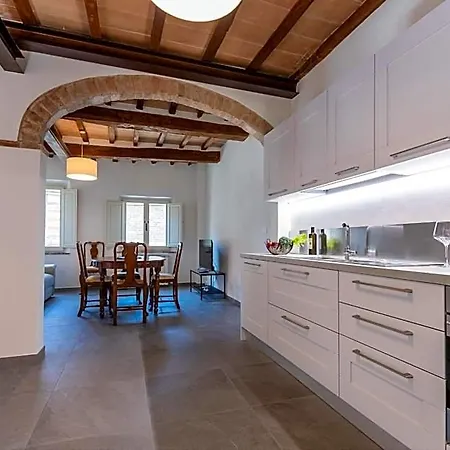 Otel Diffuso Borgo Santo Asciano