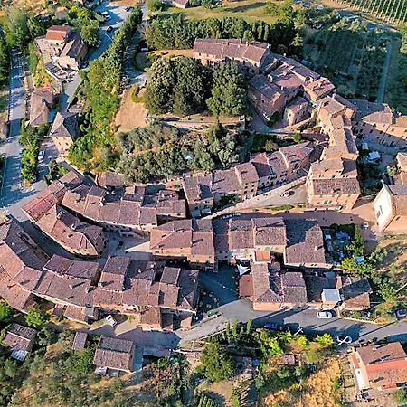 Otel Diffuso Borgo Santo Asciano