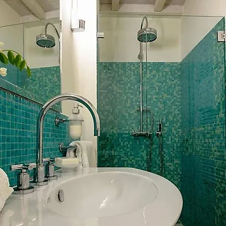 Diffuso Borgo Santo 3*