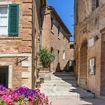 Diffuso Borgo Santo 3*