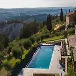 Diffuso Borgo Santo 3*