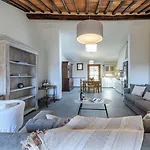 Hotel Diffuso Borgo Santo