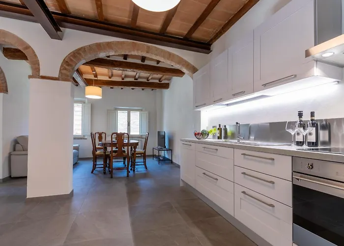 Diffuso Borgo Santo Hotel *